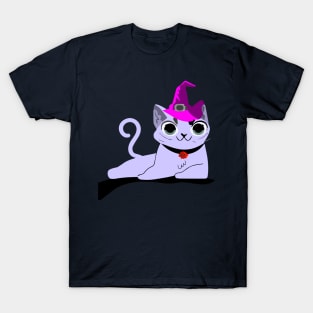 Cat in halloween attire T-Shirt